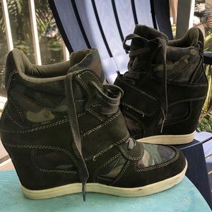 Camo Wedge Sneakers